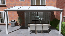 Afbeelding in Gallery-weergave laden, Klassieke veranda in wit structuur maatvoering 5.06m x 3.0m met 2 staanders en opaal polycarbonaat dak
